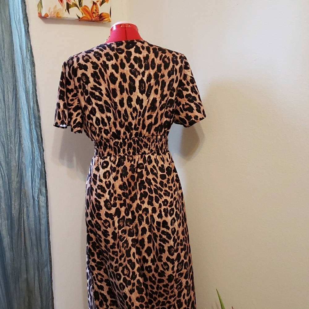 Leopard Print Maxi Dress with Elastic Waist - Picture 3 of 5